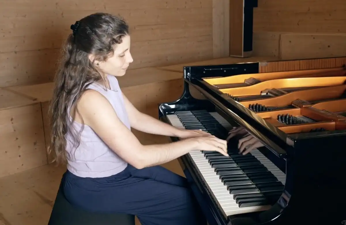 Vergessene Töne, neue Stimmen: Eine Pianistin bringt Eschmann zurück