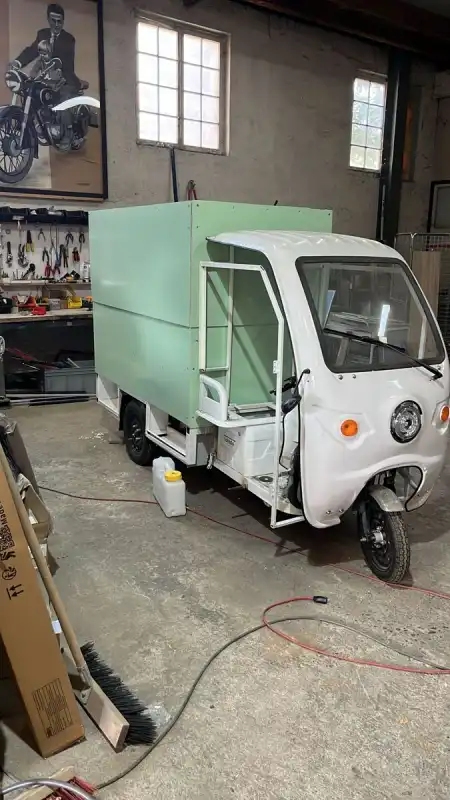 'Auch ein schöner Rücken kann entzücken'