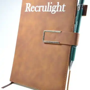 Für Talente & Firmen