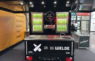 Bier-Ausschank-Anhänger