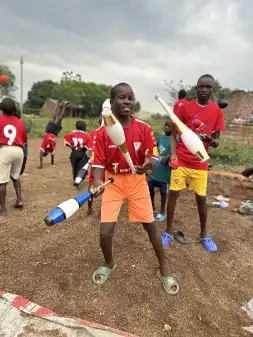 Schule&Circus für Uganda