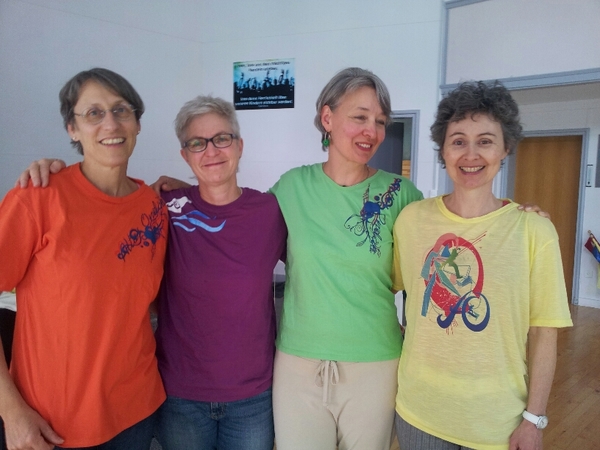Tanzgruppe Herisau mit Altas Ondas T-Shirts