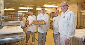 Altstadt-Bäckerei kommnt in junge Hände