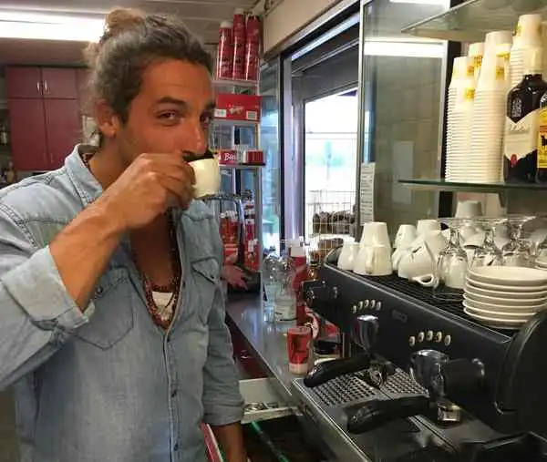 Bienvenida Kaffeemaschine!