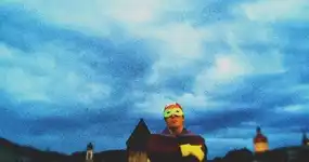 SuperheldIn, wirf dich über die Ziellinie!