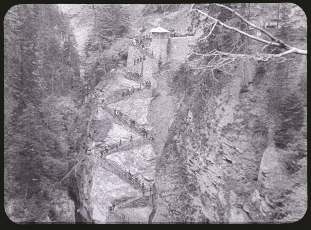 Projekt Viamala Crowdify