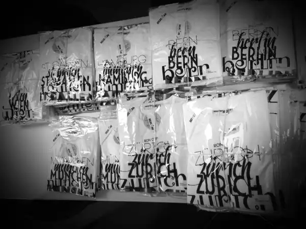 Hurra Hurra die T-Shirts sind da!