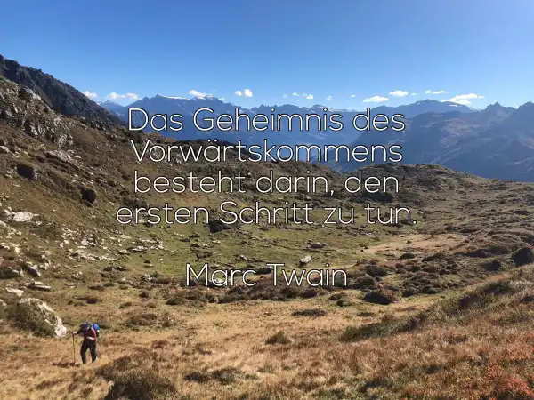 Die Hälfte des Wegs ist geschafft! Weiter geht's. Oder wie der Wandersmann sagt: "Frisch auf!"