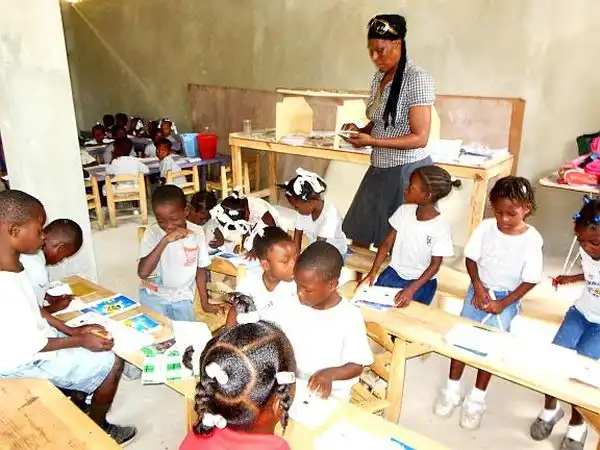 Otti bei "Aeschbacher"  im TV